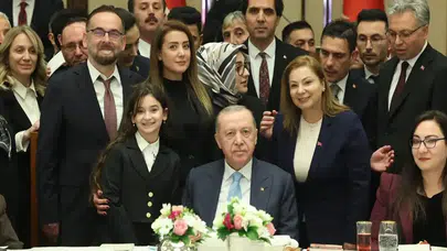 Matematik Dahisi Lina Saka, Cumhurbaşkanlığı Külliyesi'nde Tarih Yazdı