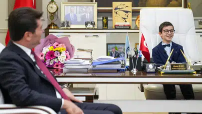 Minik Başkan Eğitim ve Sosyal Destek İçin Farkındalık Yaratıyor