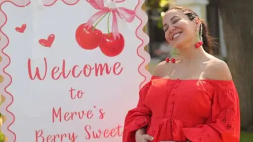 Sibel Can, Torunu Lina'nın Doğumuyla Büyük Bir Mutluluk Yaşıyor!