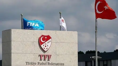 Galatasaray ve Samsunspor'un Maçları UEFA Takvimi Nedeniyle Ertelendi