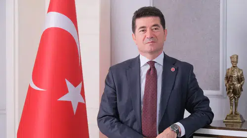 Ahmet Kaya'dan 19 Mayıs Mesajı: 'Bağımsızlık Mücadelesinin Başlangıcı'