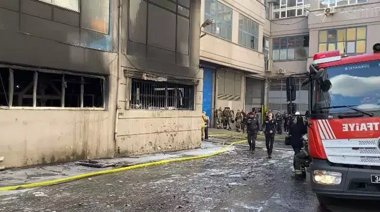 Eyüpsultan'da iş yerinde çıkan yangın hızla kontrol altına alındı