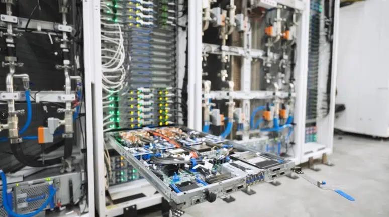 Microsoft ve OpenAI'den dev yapay zeka süper bilgisayar!