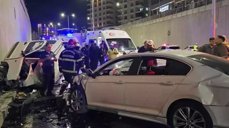 Şanlıurfa'da Hatalı Sollama Trafik Kazası: Çok Sayıda Yaralı Var