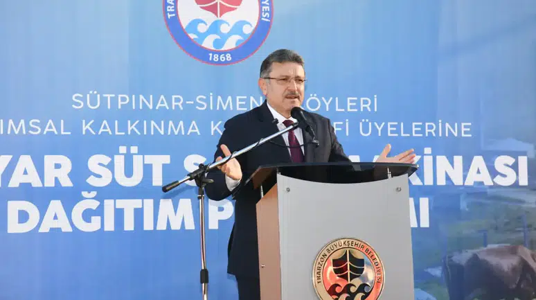 Trabzon'da Üreticilere 40 Sağım Makinesi Hibe Edildi