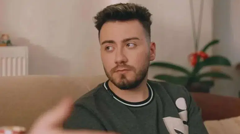 Enes Batur, uyuşturucu operasyonunda adli kontrolle serbest bırakıldı