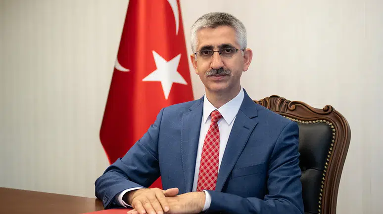 Eğitim Bakanlığı'nda Köklü Yenilik: Nazif Yılmaz Görevden Alındı!