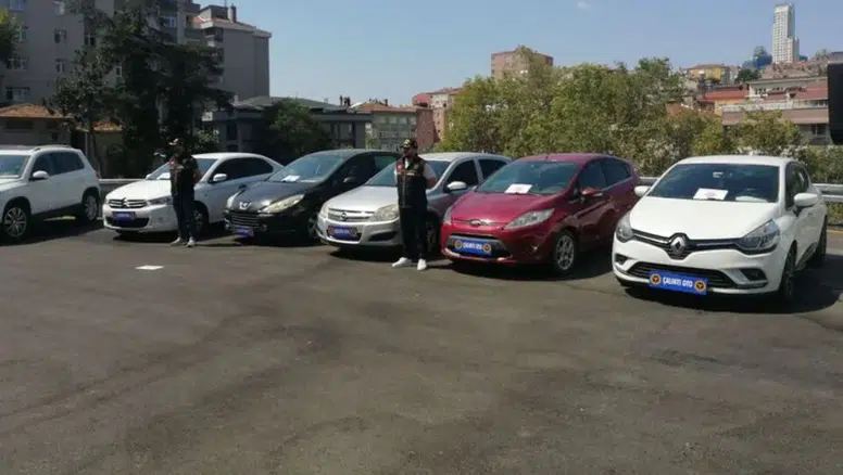 "Change Araç" Şebekesine Yönelik Operasyonda 10 İlde 35 Gözaltı!