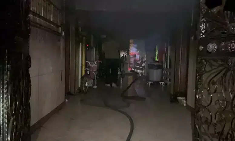 75’inci Yıl Mahallesi'nde Yangın Felaketi: Bir Kişi Hayatını Kaybetti