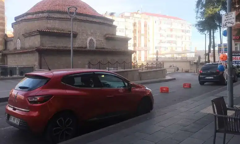 Kaldırım İşgalleri Yeniden Gündemde, Yasal Yaptırımlar Devrede!