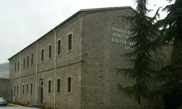 Trabzon'da Tiyatro Mekân Sorununa Çözüm Arayışı Başladı