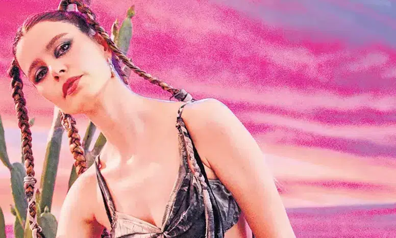 Beren Saat, Müzik Kariyerine "CapitaliZoo" ile Giriş Yaptı!