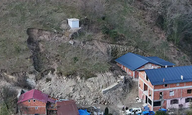 Karadeniz'de Kar Erimesi Tehlikesi: Sel ve Heyelan Riskleri Artıyor!