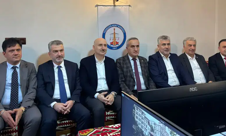 Trabzon'da Ulaşım ve Kültür Üzerine Yenilikçi Projeler Görüşüldü!