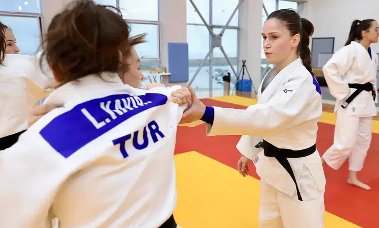 Gülkader Şentürk, Judo Kariyerine Antrenörlükle Devam Ediyor