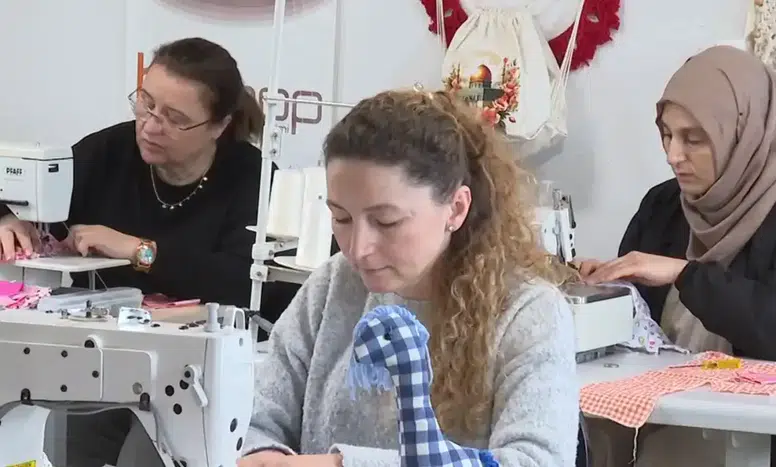 Trabzon'da Kadınlar Tekstil Atıklarıyla Ekonomik Bağımsızlık Kazanıyor