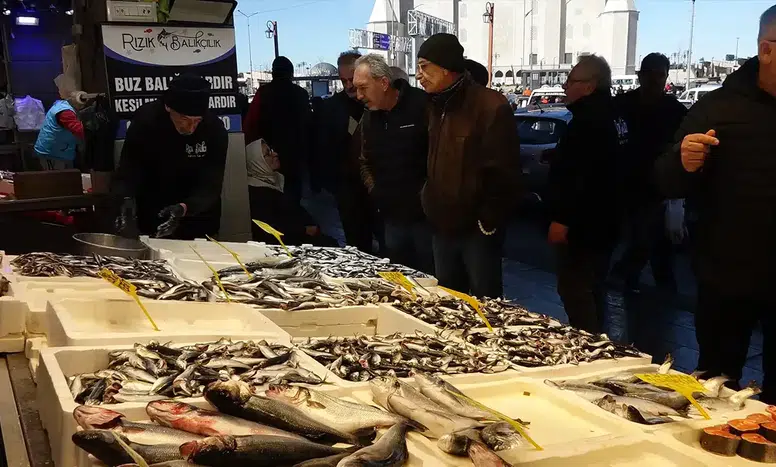 Ramazan'da Balık Tezgahlarında Beklenen Canlılık Yaşanmıyor,