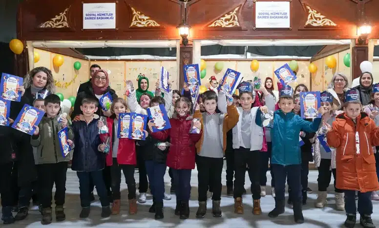 "Trabzon'da Ramazan Coşkusu: Sokaklar Çocuk Festivali ile Şenlendi!"