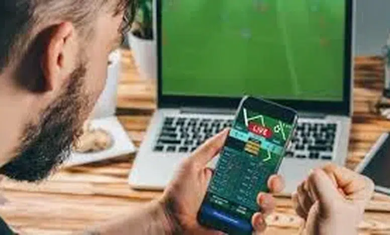 Gümüşhane'de Yasa Dışı Bahis Ağına Baskın: 4 Kişi Gözaltına Alındı