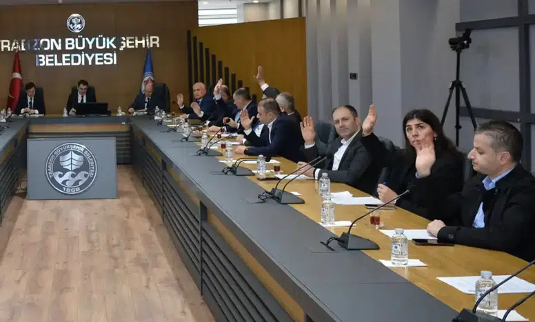 Trabzon'da Minibüs Düzenlemesi Üzerine Tartışmalar