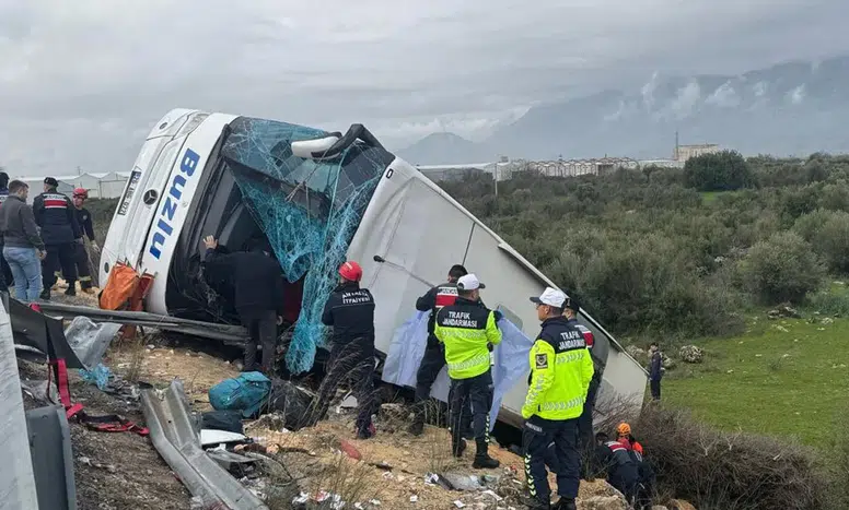Tekirdağ'dan Antalya'ya Giden Otobüs Kazasında 8 Ölü, 26 Yaralı