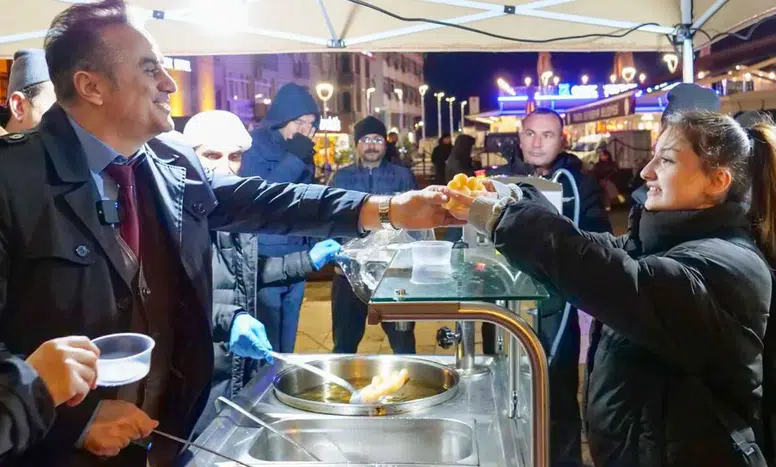 Ortahisar'da Deprem Haftası'nda Hayatını Kaybedenler Anıldı