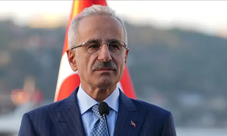 Rusya'da Türk Tankerinde Patlama: İnsansız Deniz Aracı Şüphesi!