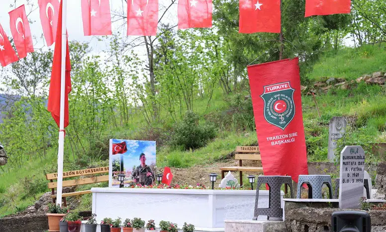 Şehit Berat Mecit Day, Maçka’da Duygusal Bir Törende Anıldı