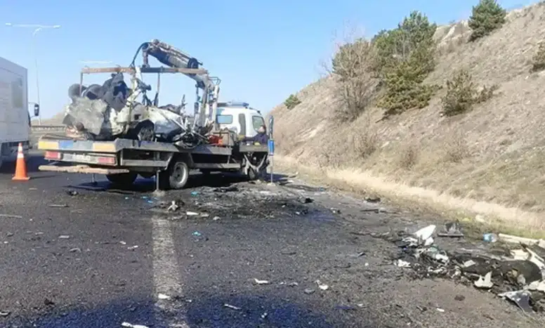 Ankara'da Feci Trafik Kazasında 5 Kişi Hayatını Kaybetti!