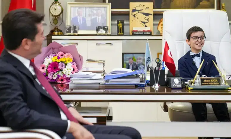 Minik Başkan Eğitim ve Sosyal Destek İçin Farkındalık Yaratıyor