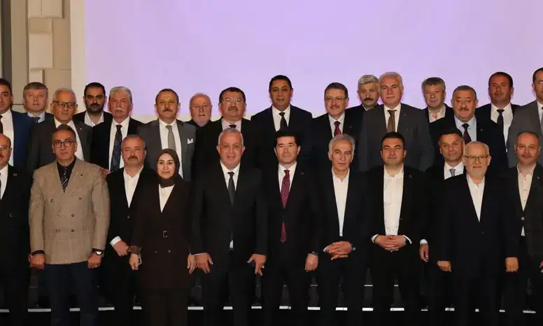 Trabzon'da Belediye Kanunu'nda Değişiklik Talepleri Masaya Yatırıldı