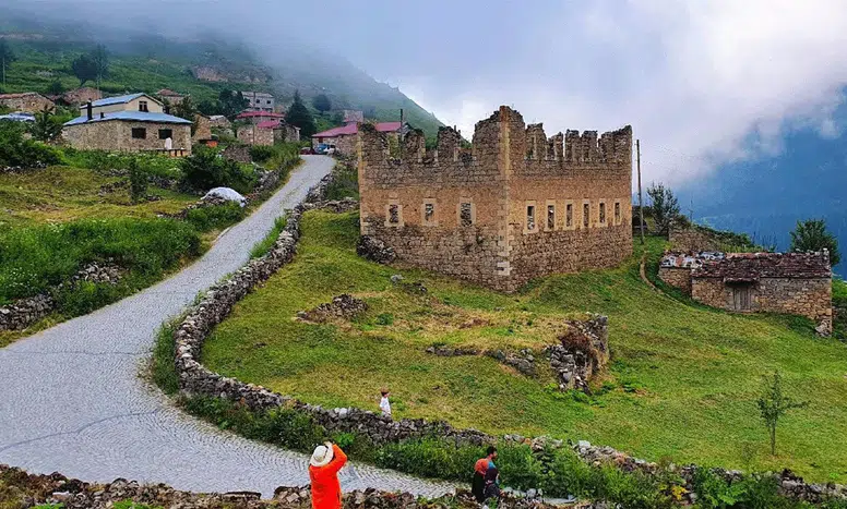 Arsin'de Santa Geçiş Yolu Açılıyor, Turizm Potansiyeli Artıyor