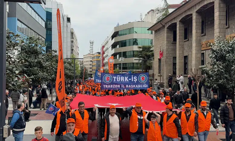 Trabzon'da 1 Mayıs İşçi Bayramı Coşkuyla Kutlandı!