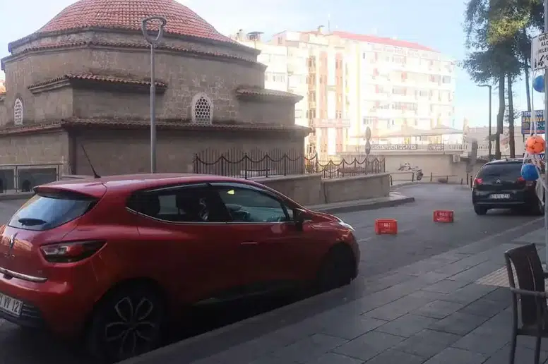 Kaldırım İşgalleri Yeniden Gündemde, Yasal Yaptırımlar Devrede!