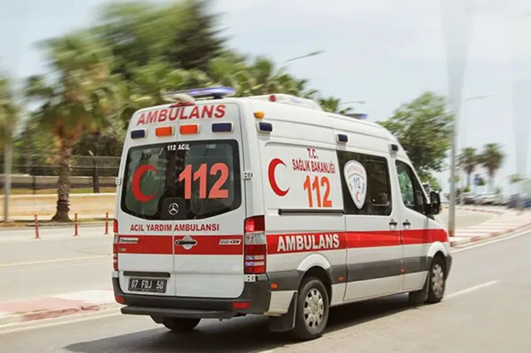 Niğde'de Zincirleme Trafik Kazasında İki Ölü, İki Yaralı