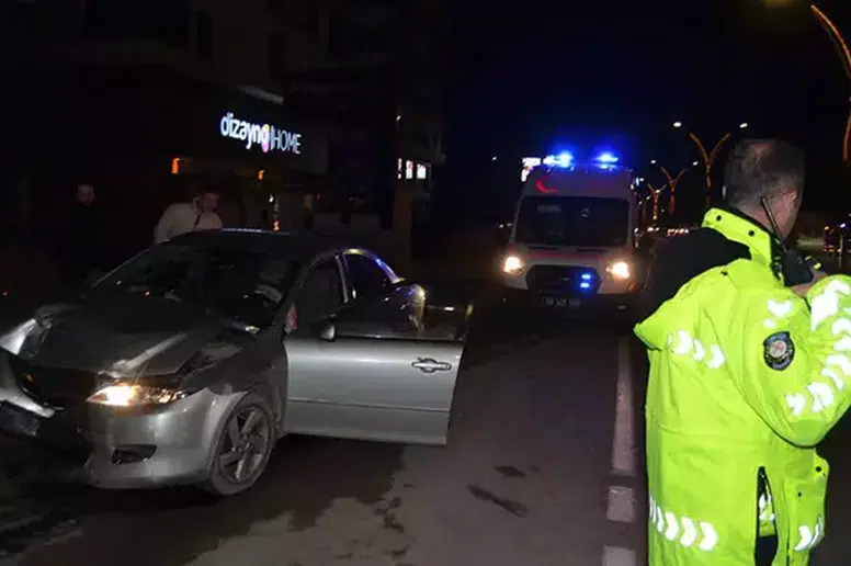 Aksaray'da Alkol Etkisindeki Sürücüyle İki Araç Çarpıştı: 6 Yaralı!