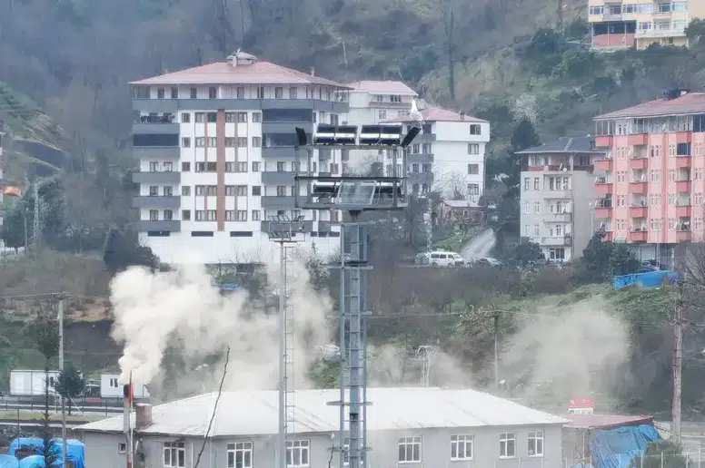 Sürmene'de Doğalgaz İkamesinde Gecikme Devam Ediyor