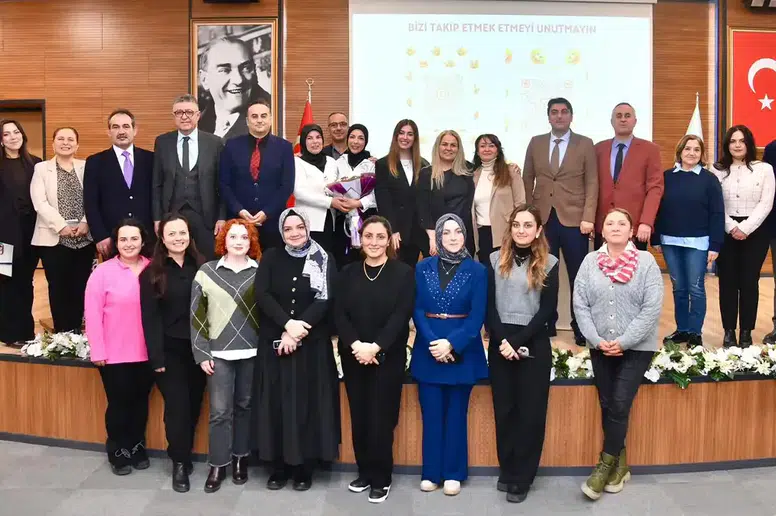 Ortahisar'da Çocukların Dil Gelişimi İçin Önemli Seminer Düzenlendi