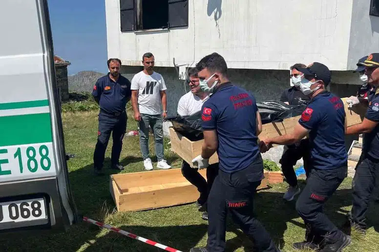 Trabzon'da Üç Kişinin Öldüğü Cinayetten Sanıklara Ağır Cezalar Verildi
