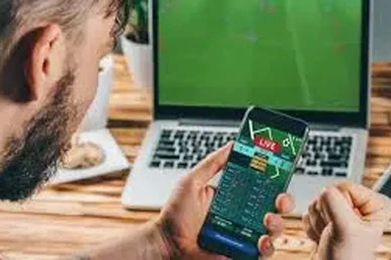 Gümüşhane'de Yasa Dışı Bahis Ağına Baskın: 4 Kişi Gözaltına Alındı