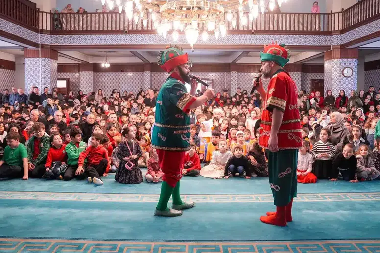 Trabzon'da "Tekne Orucu" Etkinliğiyle 800 Çocuk Neşeli Anlar Yaşadı