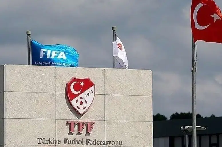 Galatasaray ve Samsunspor'un Maçları UEFA Takvimi Nedeniyle Ertelendi