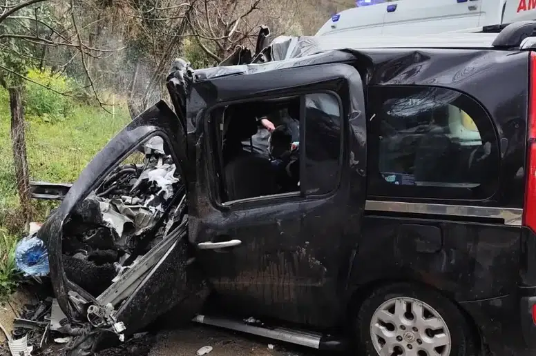 Fatsa'da Trafik Kazası: Bir Kişi Kayatını Kaybetti, Üç Yaralı Var