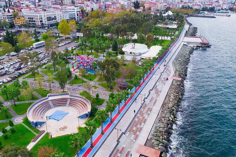 Akçaabat'ta Bayramda Otoparklar Ücret Almaktan Vazgeçti!