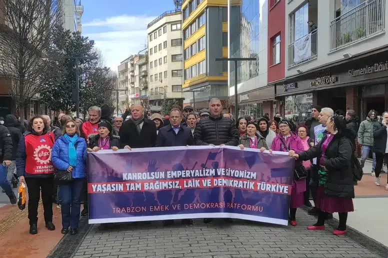 Trabzon'da Emek ve Demokrasi Platformu'ndan ABD-İsrail Protestosu