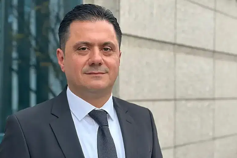 Hisoğlu, Cami ve İftar Eleştirilerine Tepki Gösterdi