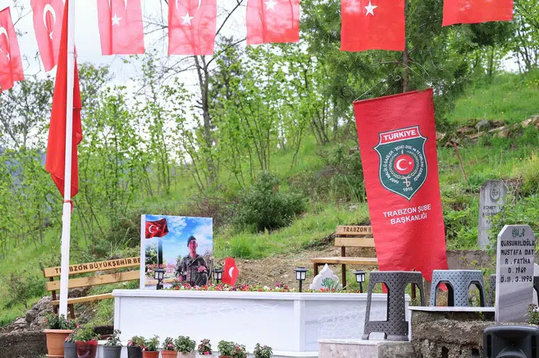 Şehit Berat Mecit Day, Maçka’da Duygusal Bir Törende Anıldı