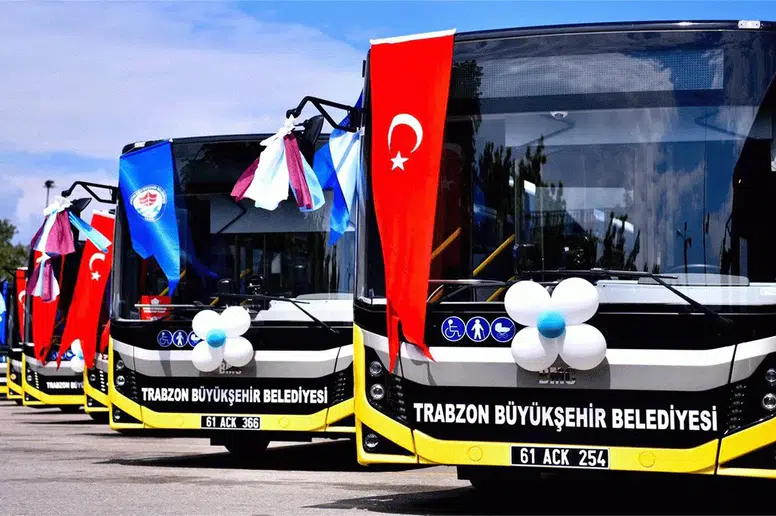 Trabzon'da Ortaokul Öğrencilerine Ücretsiz Toplu Taşıma Desteği Geldi