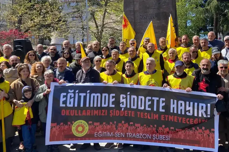 Eğitim Sen'den Sert Uyarı: Yetkililer Eğitime Şiddete Son Vermeli!