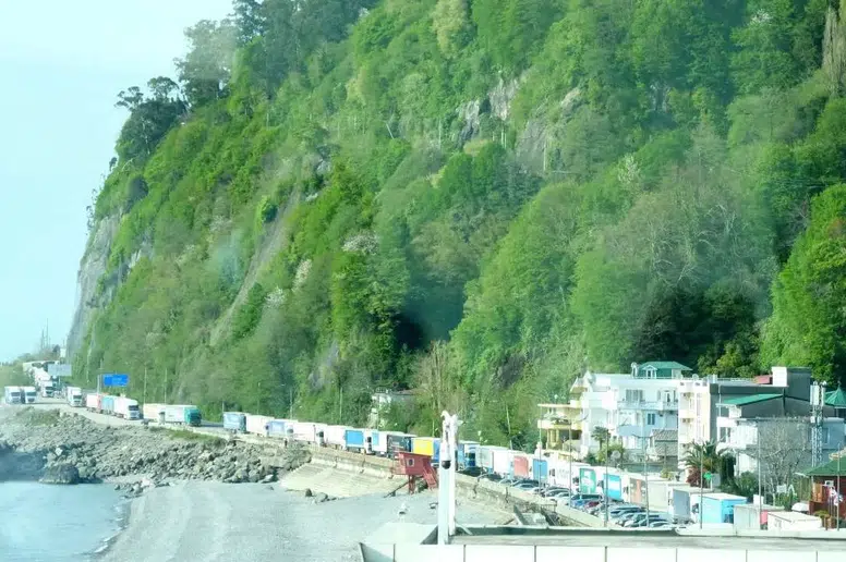 Sarp Sınır Kapısı'nın Modernizasyonu ile Ticaret Hacmi Artıyor